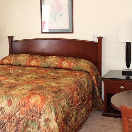Royale Coach Motor Lodge Hampton Esterno foto